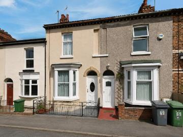 2 bedroom terraced house for sale