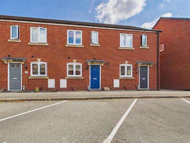 2 bedroom terraced house for sale