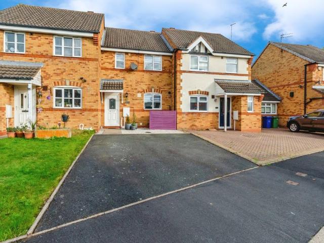 2 bedroom terraced house for sale