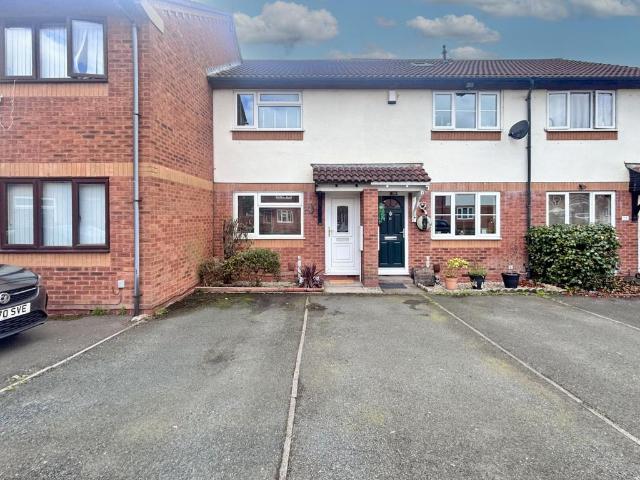 2 bedroom terraced house for sale