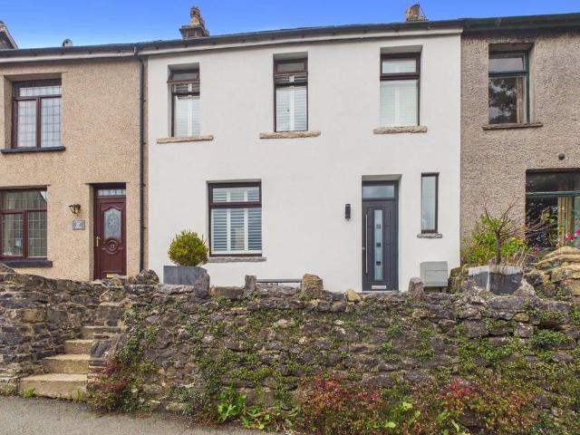 2 bedroom terraced house for sale