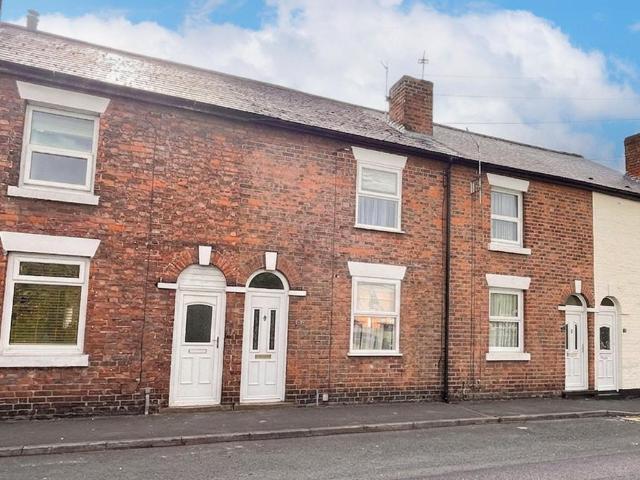 2 bedroom terraced house for sale