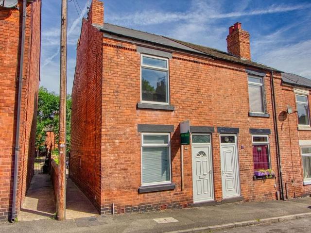 2 bedroom terraced house for sale