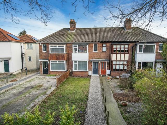 2 bedroom terraced house for sale