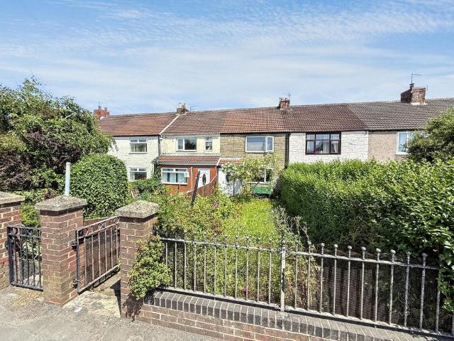 2 bedroom terraced house for sale