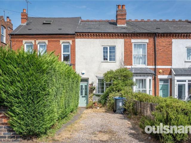 2 bedroom terraced house for sale