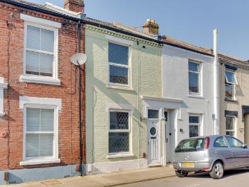 2 bedroom terraced house for sale