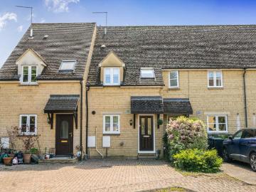2 bedroom terraced house for sale