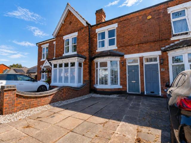 2 bedroom terraced house for sale