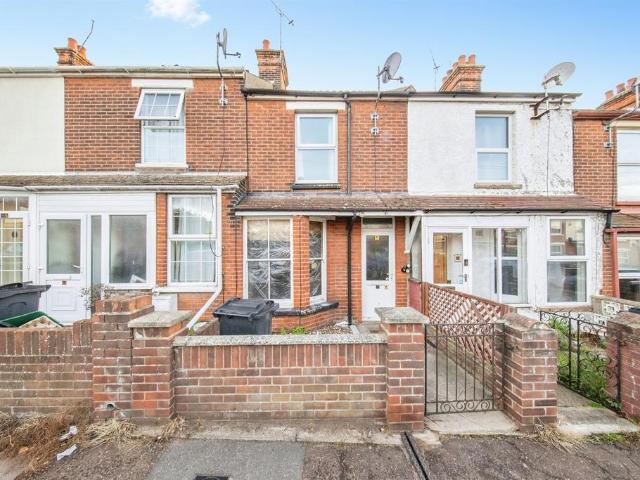 2 bedroom terraced house for sale