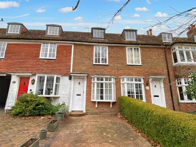 2 bedroom terraced house for sale