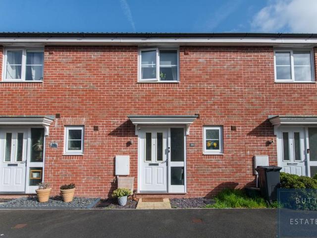 2 bedroom terraced house for sale