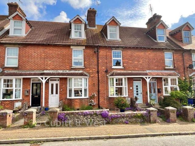 2 bedroom terraced house for sale