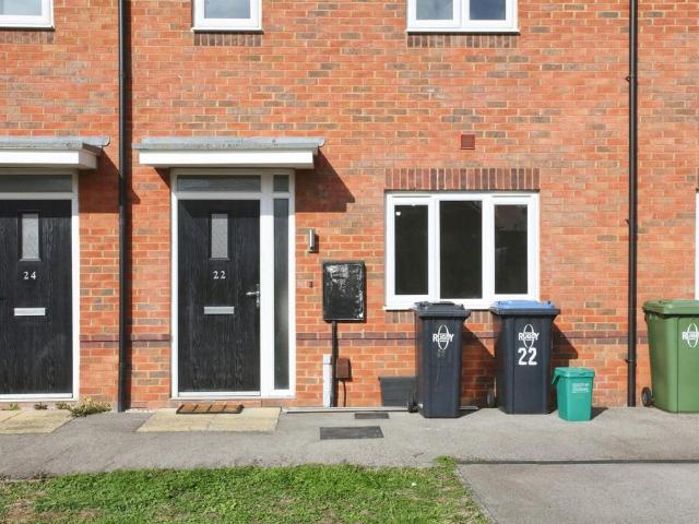 2 bedroom terraced house for sale