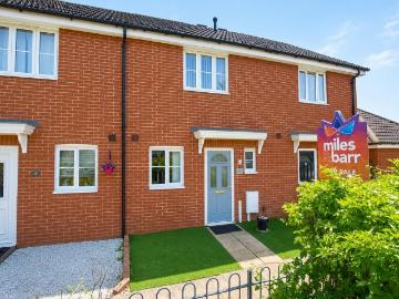 2 bedroom terraced house for sale