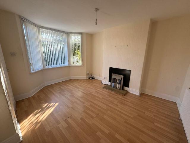 2 bedroom terraced house for sale in 328 Willerby Road, Hull, HU5 5JT, HU5