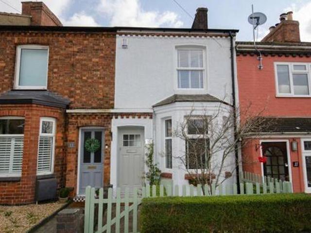 2 Bedroom Terraced House For Sale In Clifton upon dunsmore, Rugby