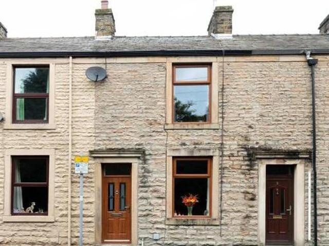 2 Bedroom Terraced House For Sale In Clitheroe, Lancashire
