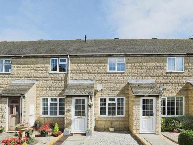 2 Bedroom Terraced House For Sale In Broadway, Worcestershire