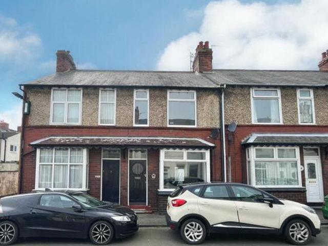 2 Bedroom Terraced House For Sale In Guisborough, North Yorkshire