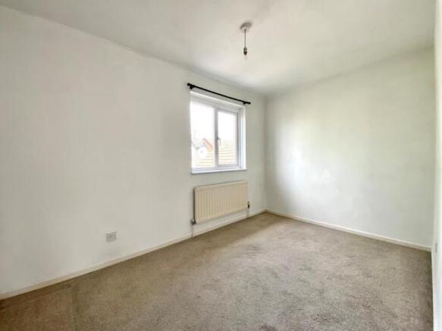 2 bedroom terraced house for sale in Fenland Close, Middleleaze, Swindon, SN5