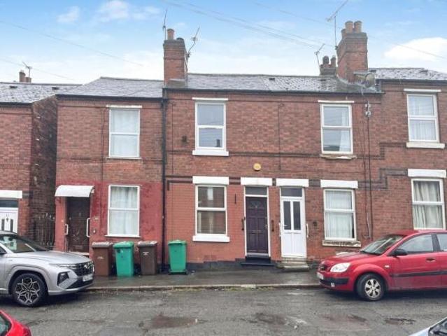 2 bedroom terraced house for sale in Lichfield Road, Sneinton, Nottingham, NG2