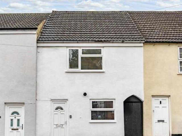 2 Bedroom Terraced House For Sale In Stourbridge, West Midlands