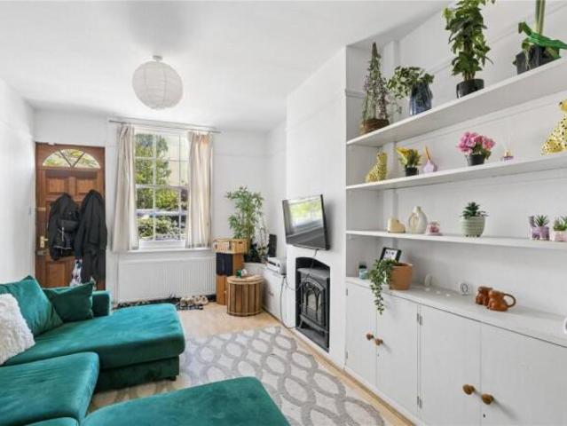 2 bedroom terraced house for sale in River Lane, Cambridge, Cambridgeshire, CB5