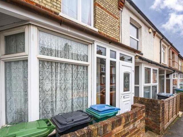 2 Bedroom Terraced House For Sale In Watford