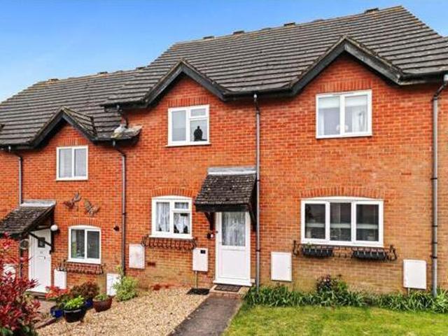 2 Bedroom Terraced House For Sale In Uckfield, East Sussex