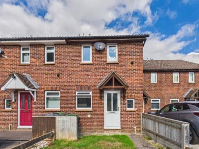 2 bedroom Terraced House To Let