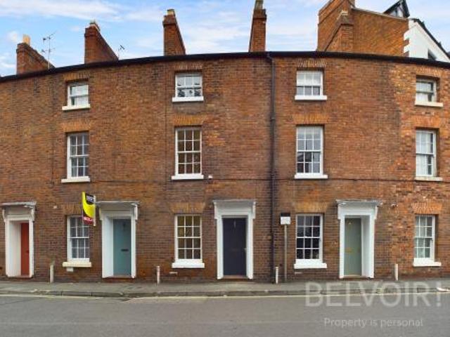 2 bedroom Terraced House To Let