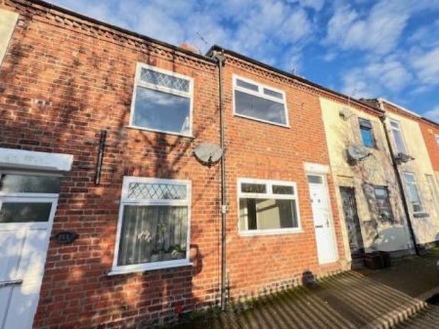 2 bedroom Terraced House To Let