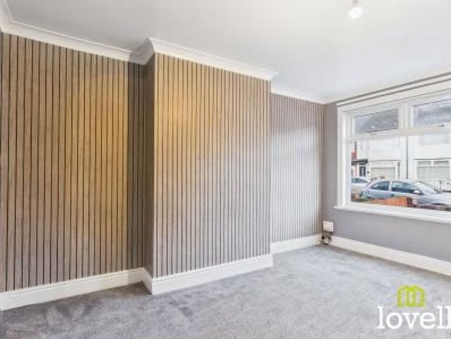 2 bedroom Terraced House To Let