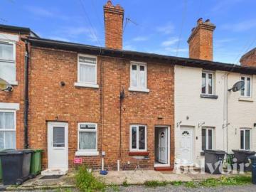 2 bedroom Terraced House To Let