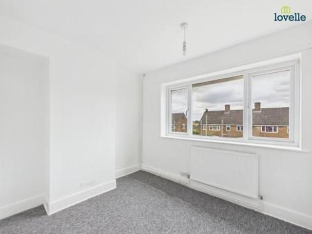 2 bedroom Terraced House To Let