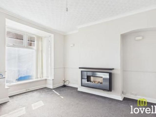 2 bedroom Terraced House To Let