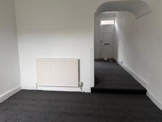 2 bedroom Terraced House To Let