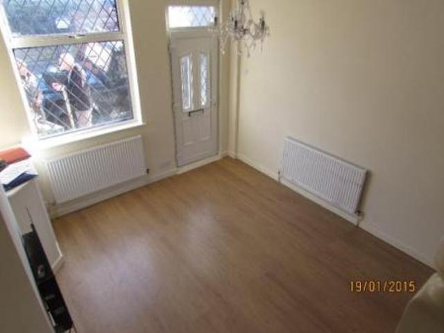 2 bedroom Terraced House To Let