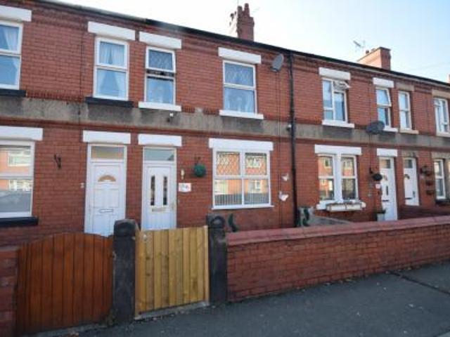 2 bedroom Terraced House To Let