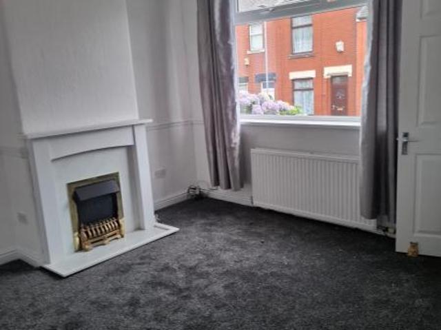 2 bedroom Terraced House To Let
