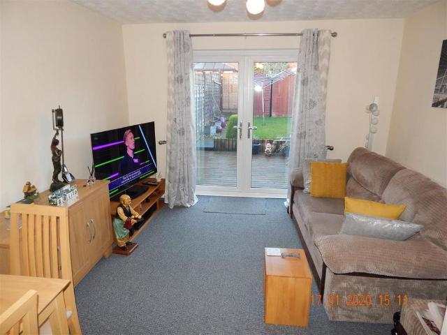 2 bedroom terraced house to rent