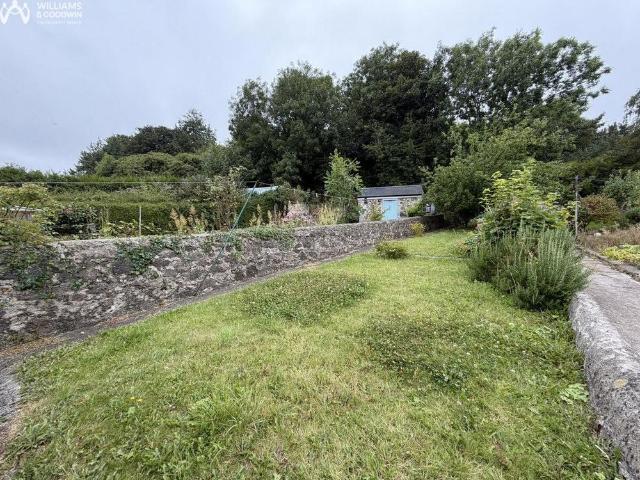 2 bedroom terraced house to rent