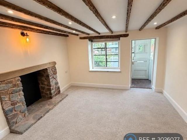 2 bedroom terraced house to rent