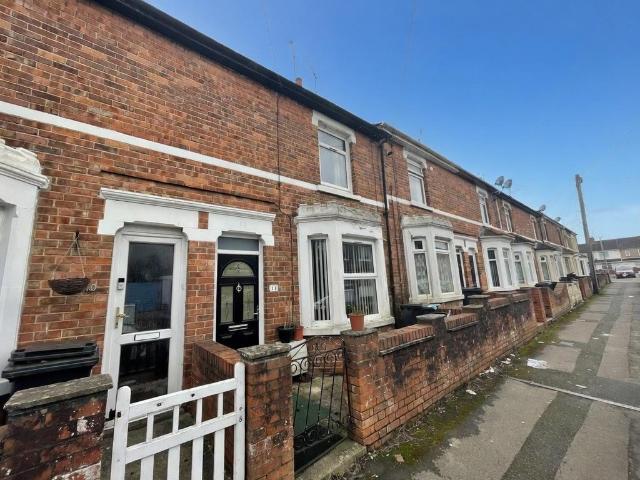 2 bedroom terraced house to rent