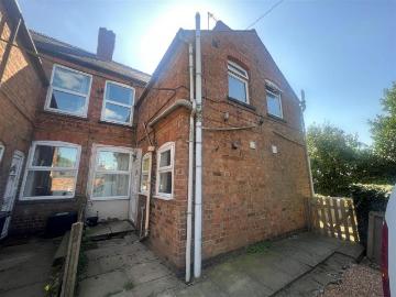 2 bedroom terraced house to rent