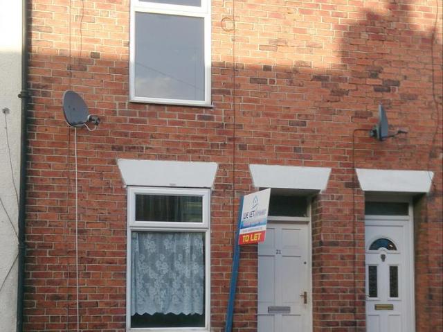 2 bedroom terraced house to rent