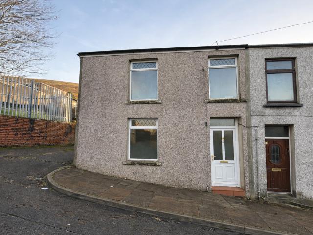 2 bedroom terraced house to rent