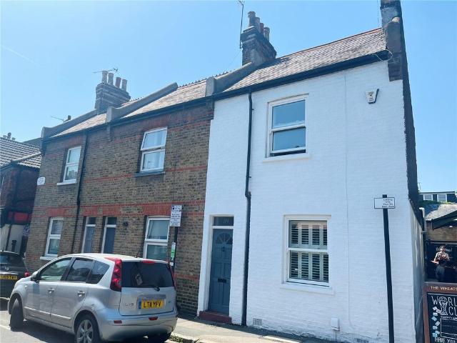 2 bedroom terraced house to rent