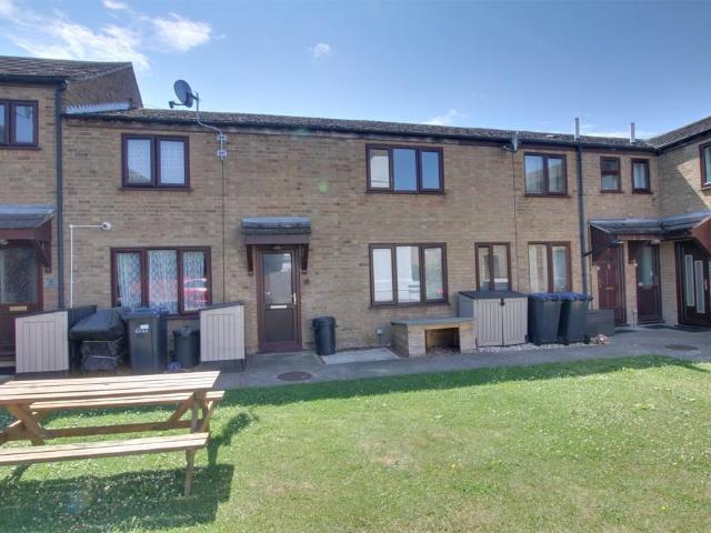 2 bedroom terraced house to rent